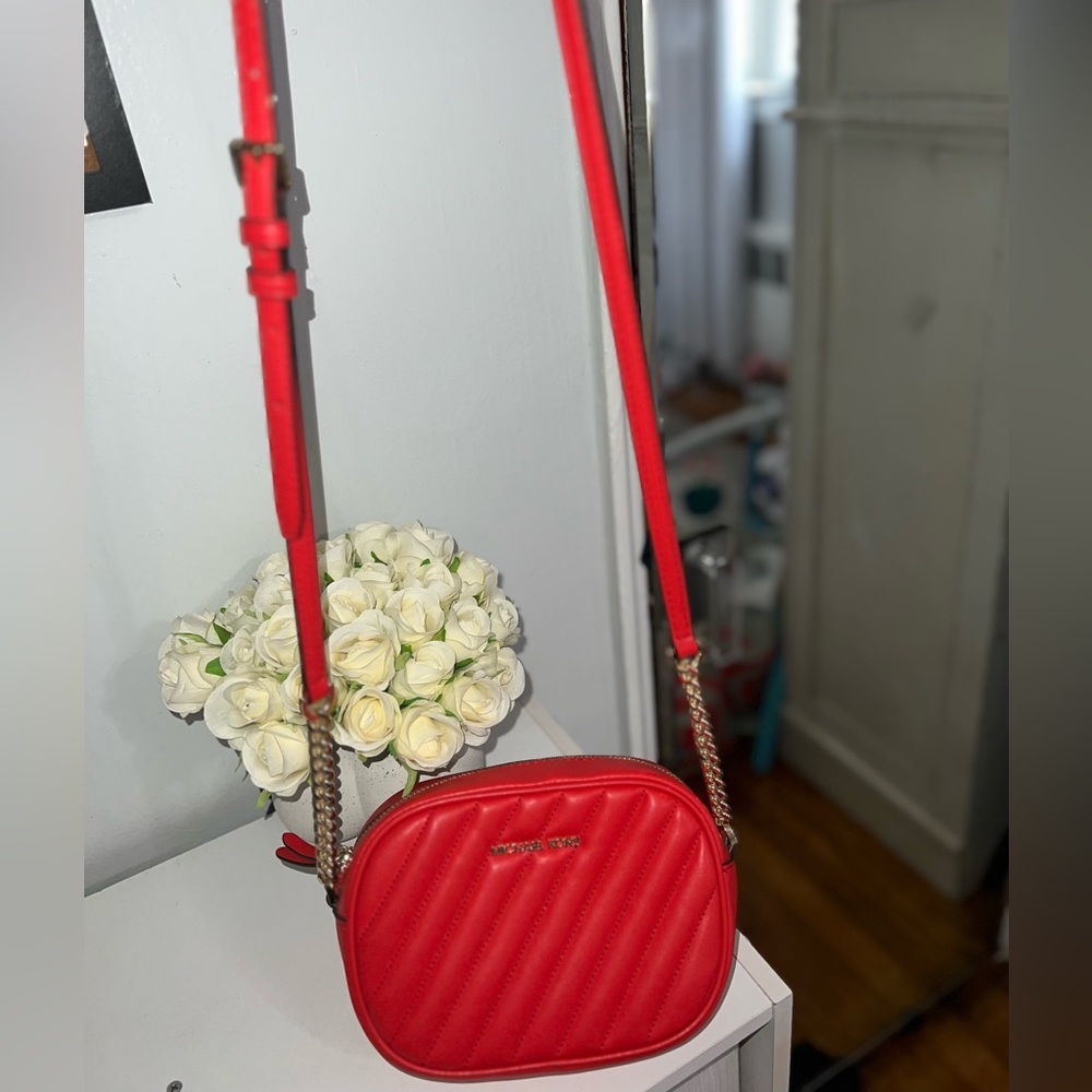 Michael kors small quilted crossbody bag
